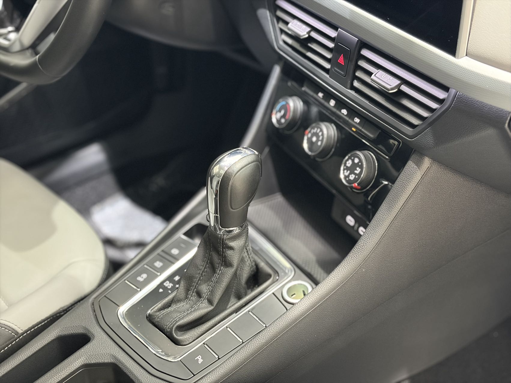 2022 #14 2022 car image #14