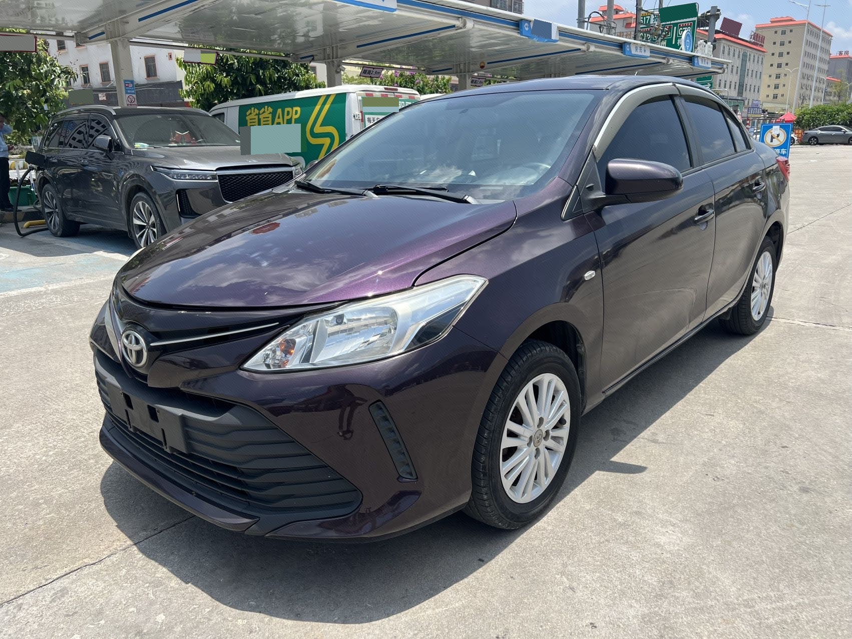 2018 2018 car image