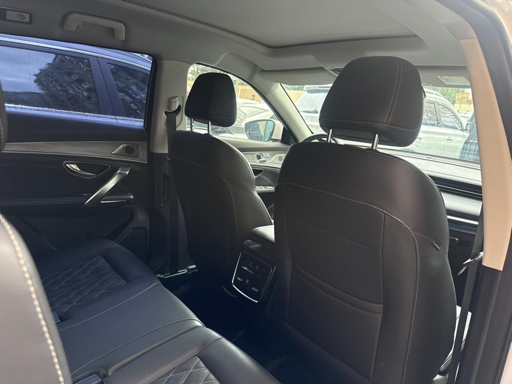 Jetour X70 PLUS 2023 #10 Jetour X70 PLUS 2023 car image #10