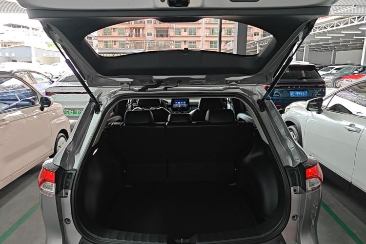 Toyota Corolla Cross 2023 car image #19