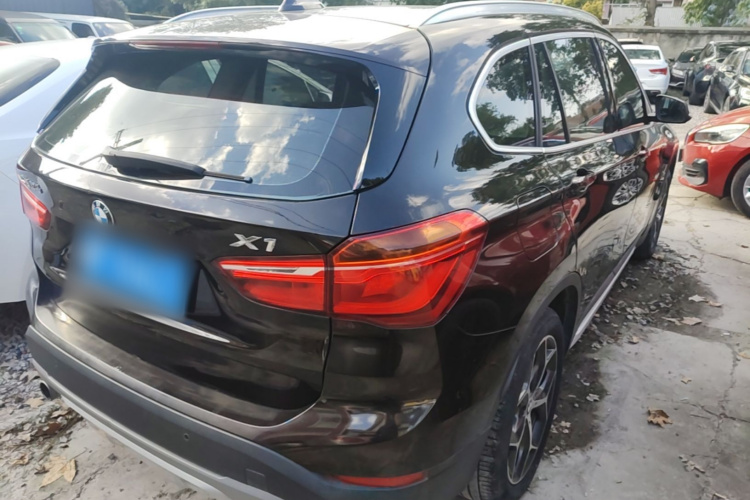 BMW X1 2018 #7 BMW X1 2018 car image #7