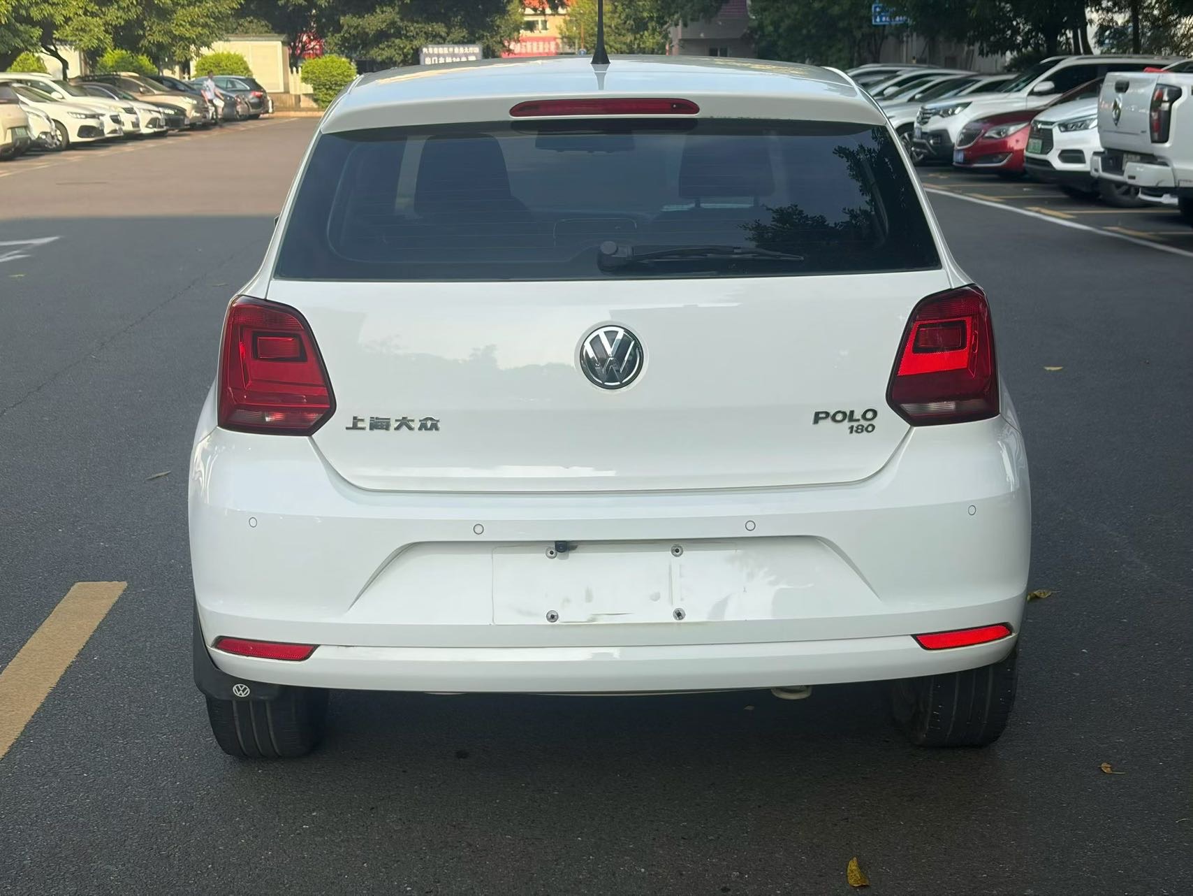 Volkswagen Polo 2016 #5 Volkswagen Polo 2016 car image #5