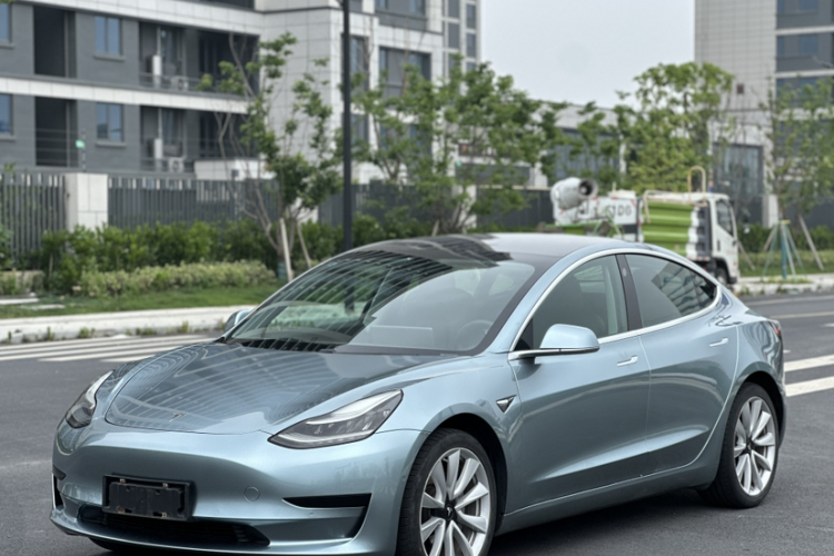 Tesla Model 3 2019 #5 Tesla Model 3 2019 immagine di auto #5