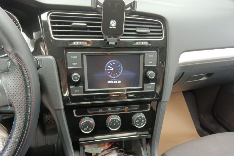 Volkswagen Golf 2018 #15 Volkswagen Golf 2018 car image #15