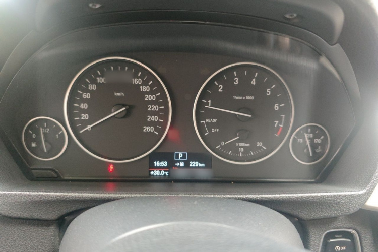 BMW 3 Series 2015 image de voiture #16