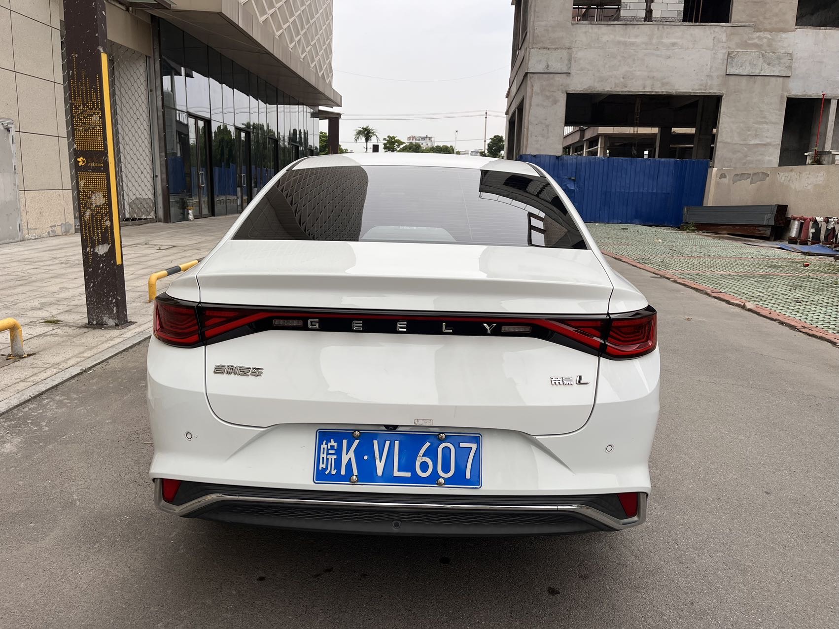 GEELY Emgrand L 2022 car image #5