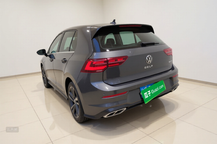 Volkswagen Golf 2021 car image #5
