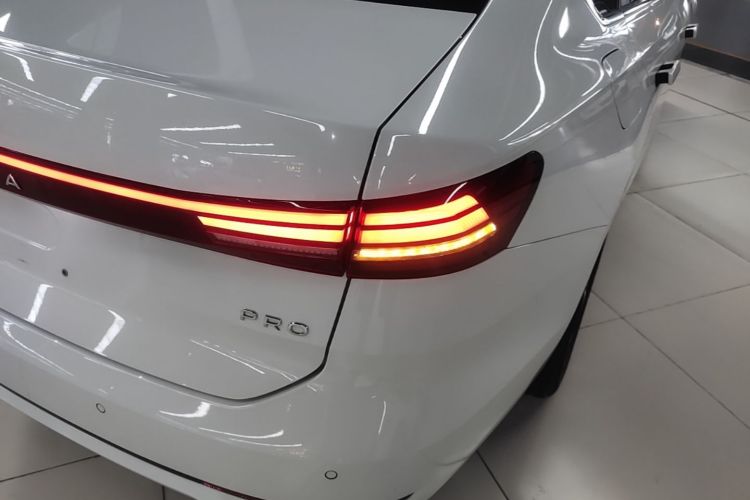 Volkswagen Lavida 2026 car image #8
