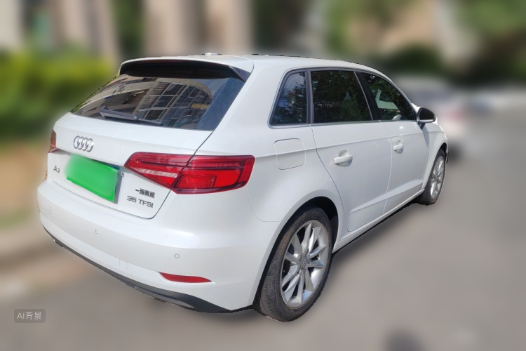 Audi A3 2018 car image #7