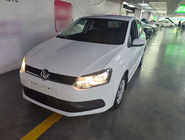 Volkswagen Polo 2017 car image 