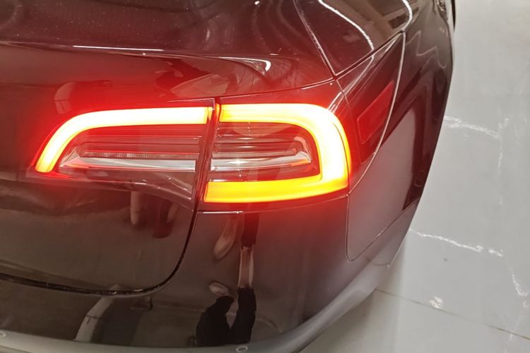 Tesla Model 3 2021 #8 Tesla Model 3 2021 car image #8
