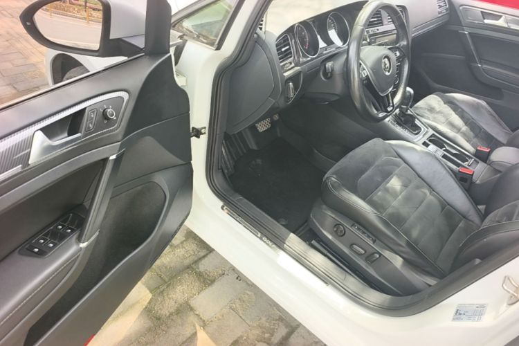 Volkswagen Golf 2018 #16 Volkswagen Golf 2018 car image #16