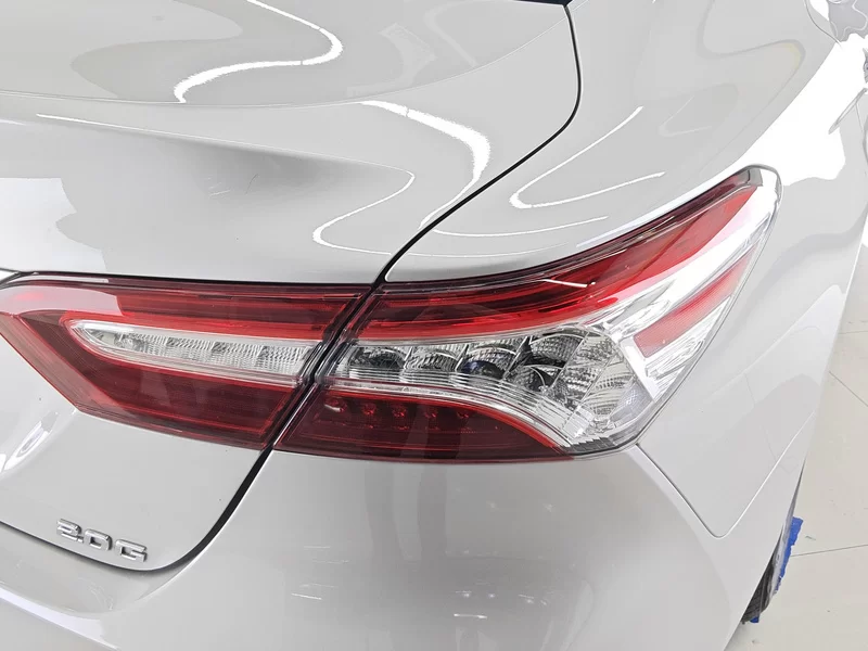 Toyota Camry 2022 car image #5