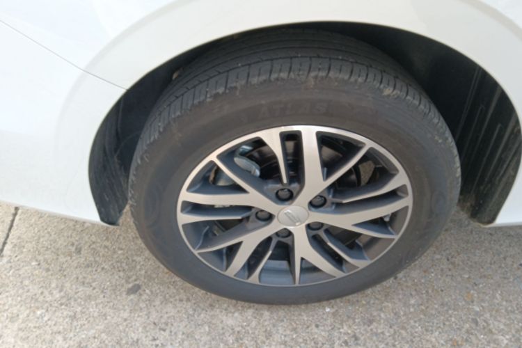 GEELY Emgrand 2024 #10 GEELY Emgrand 2024 car image #10