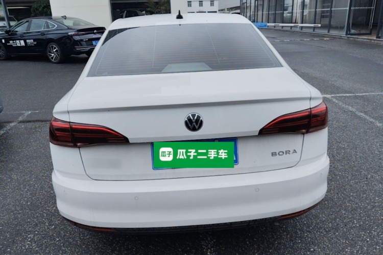 Volkswagen Bora 2022 car image #6