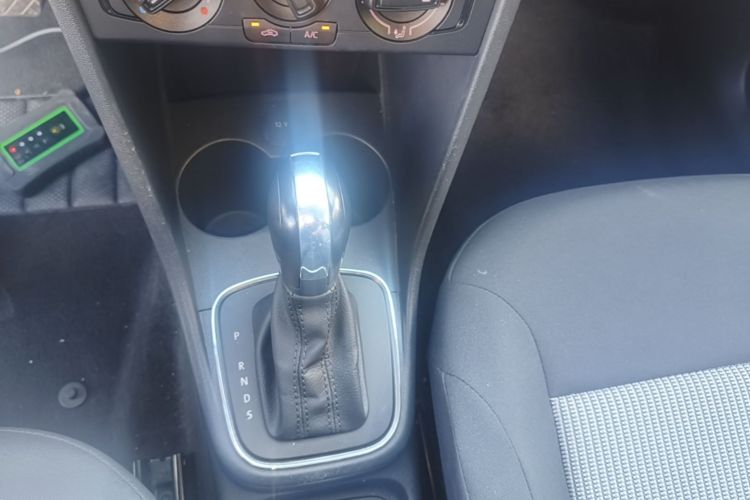 Volkswagen Polo 2018 #14 Volkswagen Polo 2018 car image #14