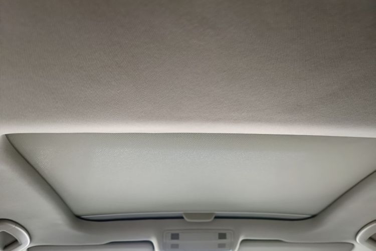 Volkswagen Golf 2014 car image #18