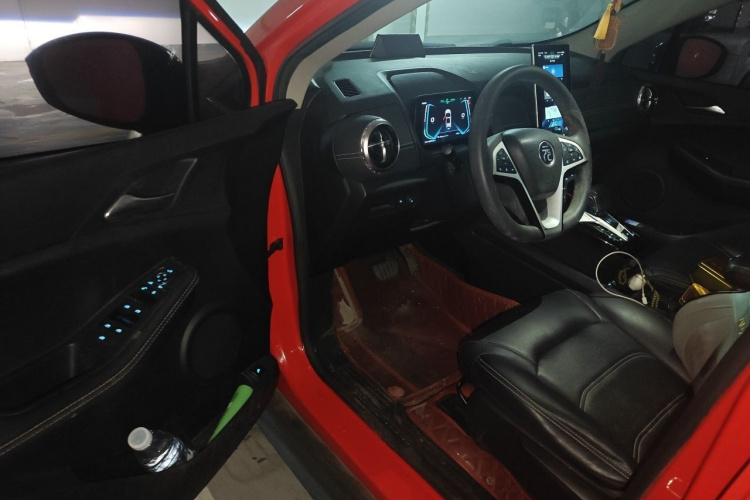 BYD Yuan New Energy 2019 #13 BYD Yuan New Energy 2019 car image #13