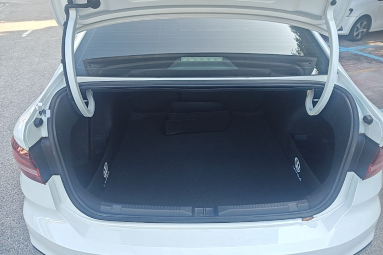 Volkswagen Lavida 2023 car image #21