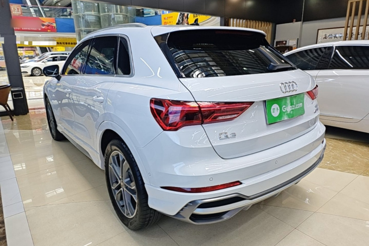 Audi Q3 2022 #7 Audi Q3 2022 car image #7