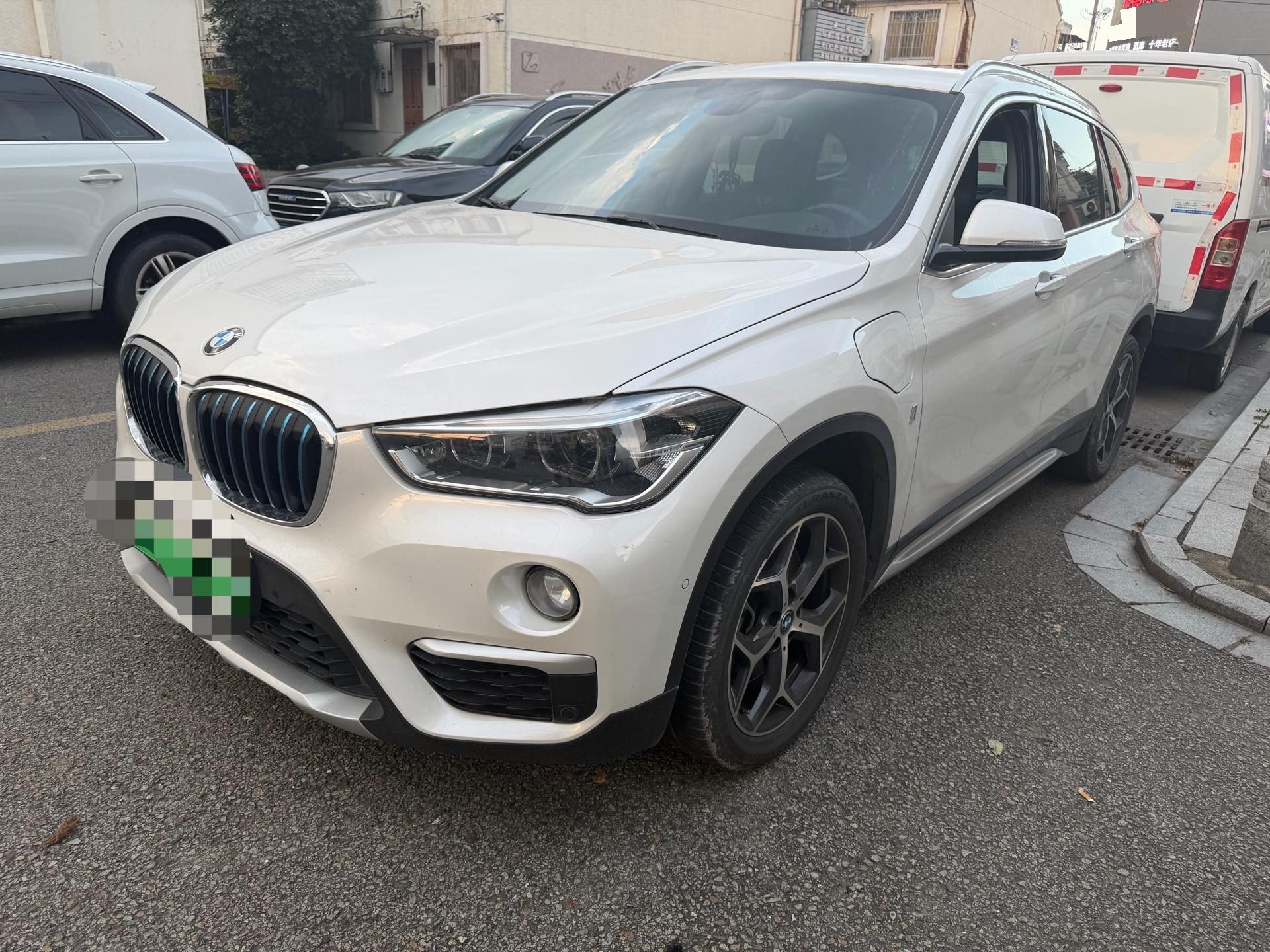 BMW X1 New Energy 2018 BMW X1 New Energy 2018 car image