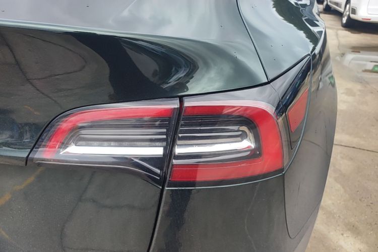 Tesla Model Y 2023 #8 Tesla Model Y 2023 immagine di auto #8