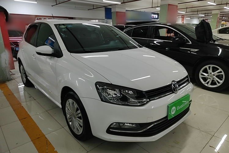 Volkswagen Polo 2017 car image #4