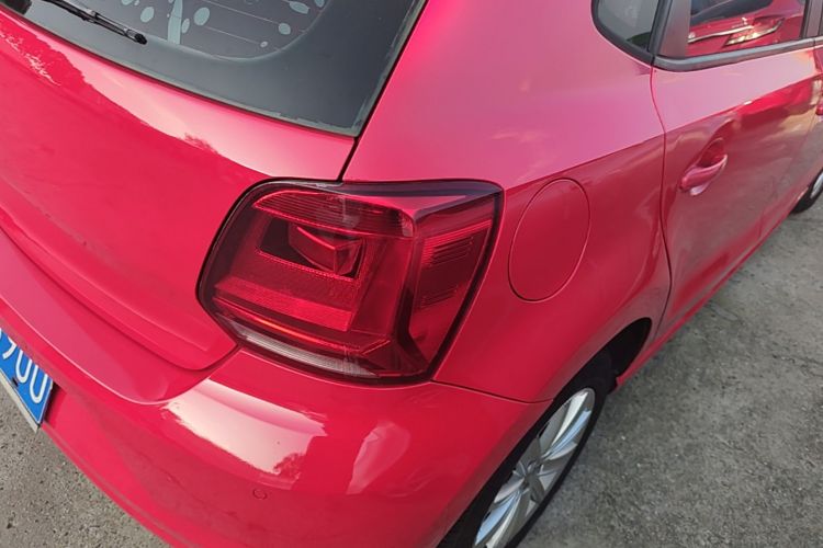 Volkswagen Polo 2015 #8 Volkswagen Polo 2015 car image #8