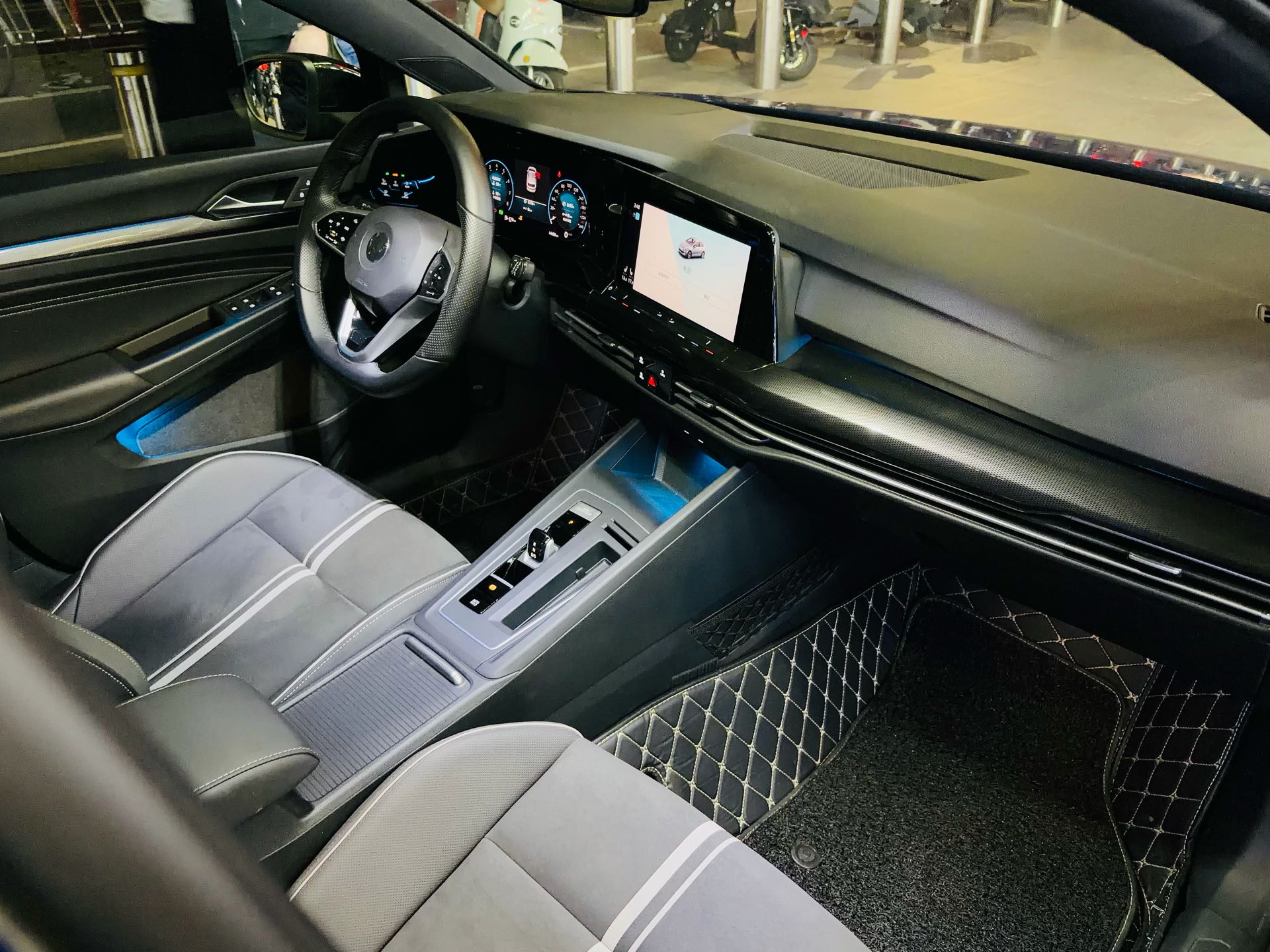 2021 immagine di auto #11