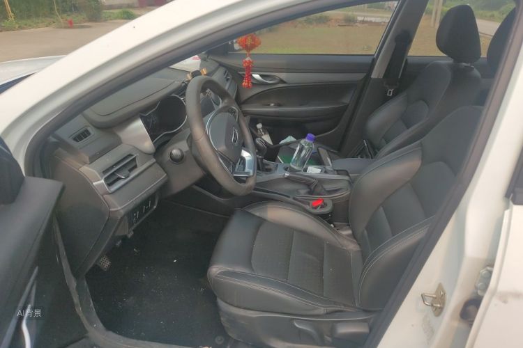 GEELY Emgrand 2021 car image #18