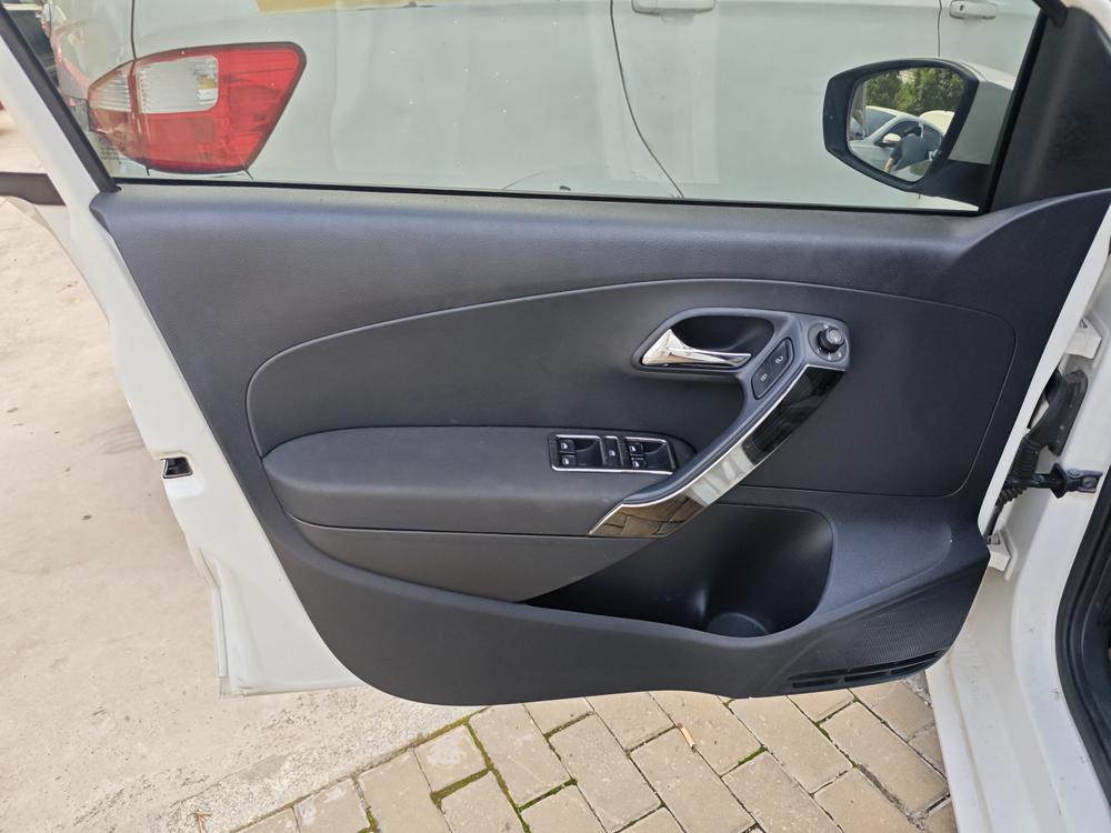 Volkswagen Polo 2018 #12 Volkswagen Polo 2018 car image #12