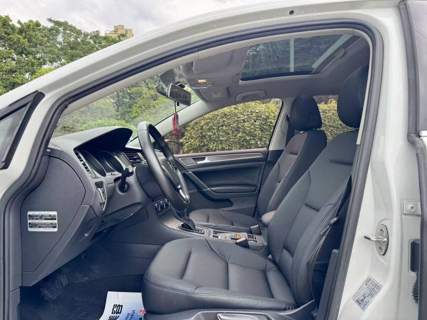 Volkswagen Golf 2016 car image #6