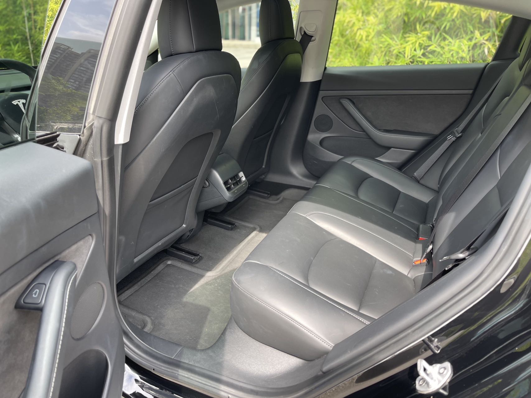 Tesla Model 3 2021 car image #6