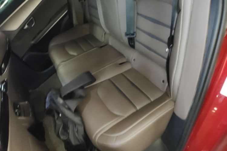 BYD Han 2022 immagine di auto #10