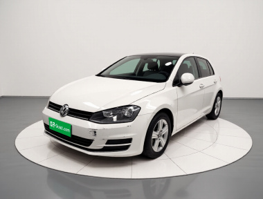 Volkswagen Golf 2015 car image 
