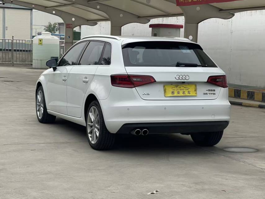 Audi A3 2016 car image #9