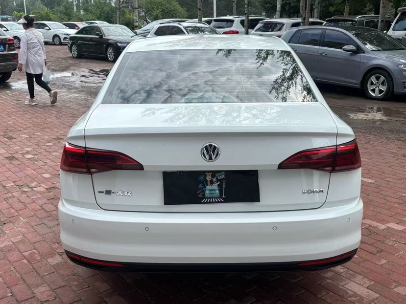 Volkswagen Bora 2020 car image #4