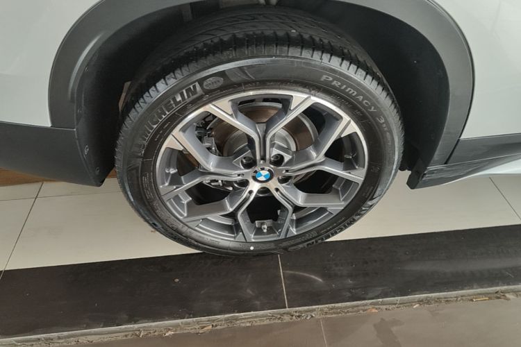 BMW X1 2021 immagine di auto #10