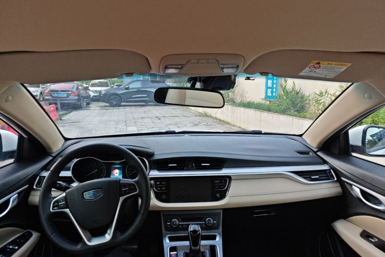 GEELY Emgrand 2019 #18 GEELY Emgrand 2019 car image #18