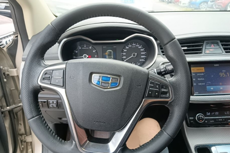 GEELY Emgrand GS 2017 #11 GEELY Emgrand GS 2017 car image #11