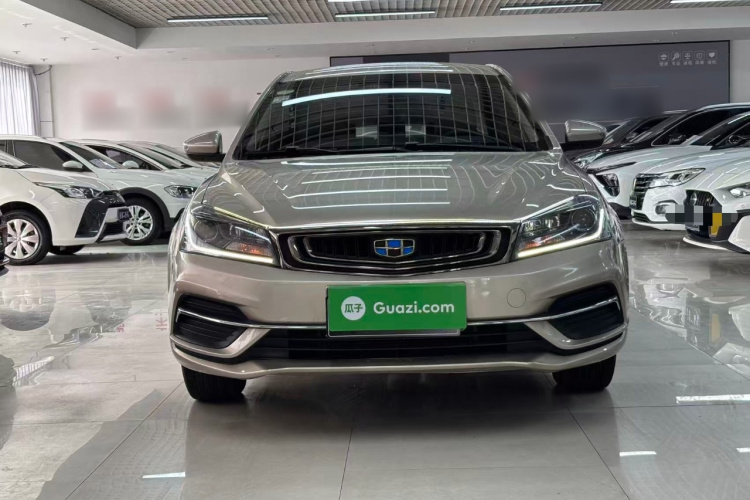 GEELY Emgrand 2018 immagine di auto #3