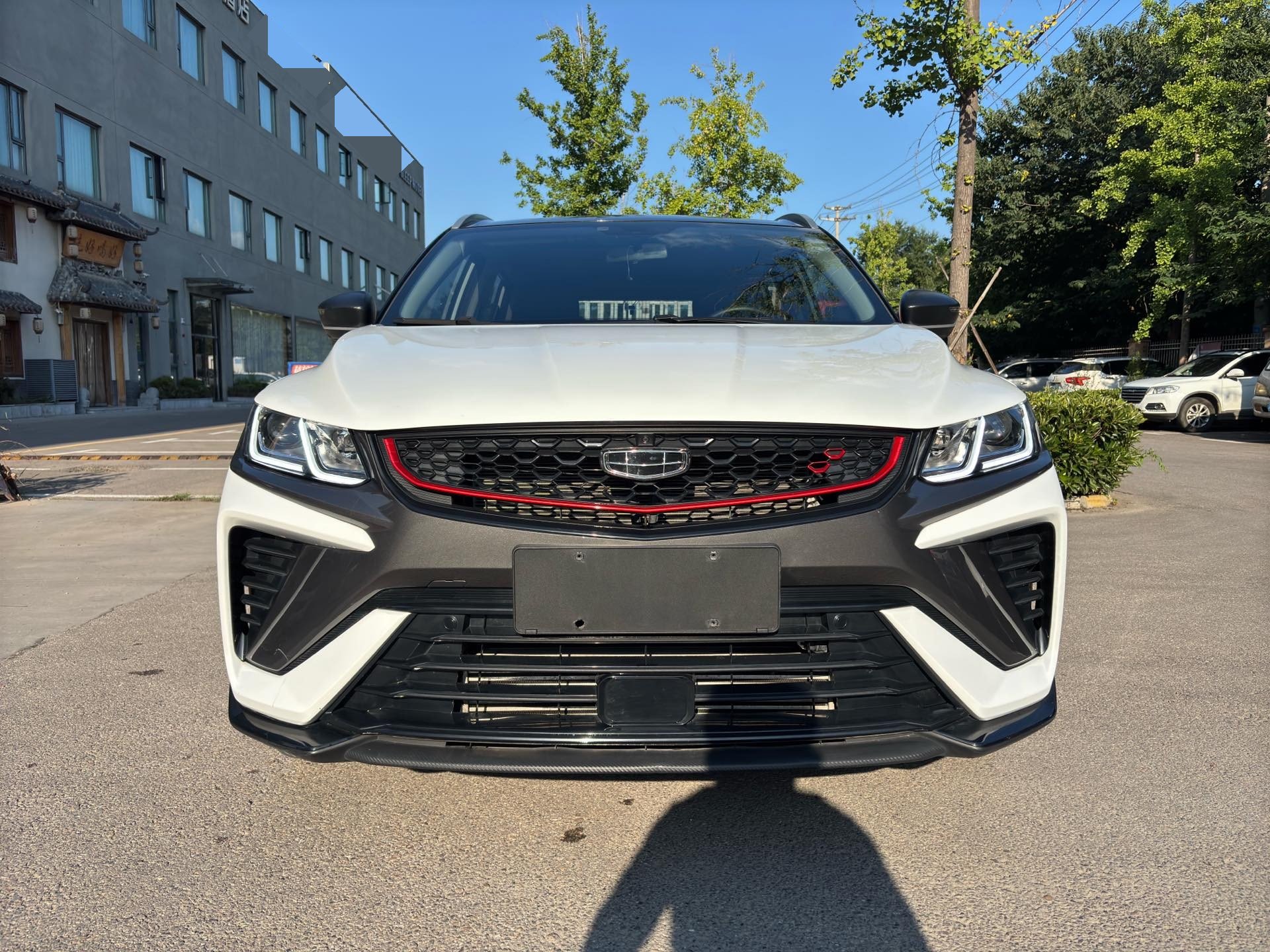 GEELY Coolray 2021 car image #2