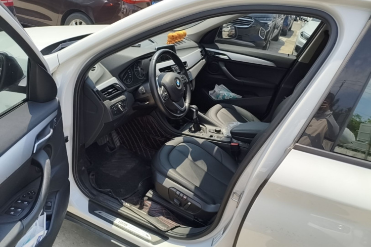 BMW X1 2016 car image #16