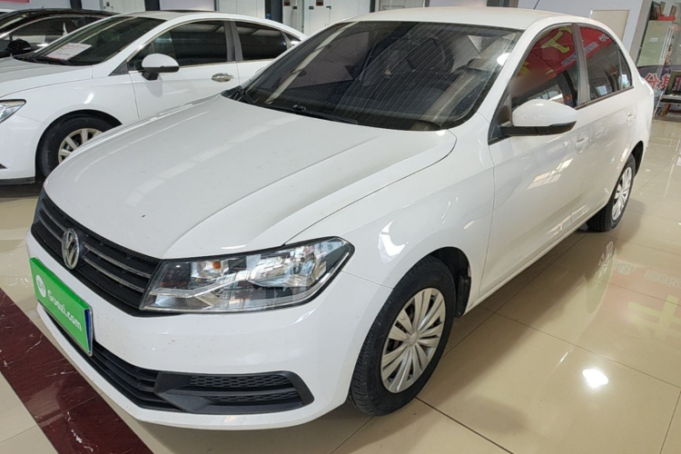 Volkswagen Santana 2018 car image #2