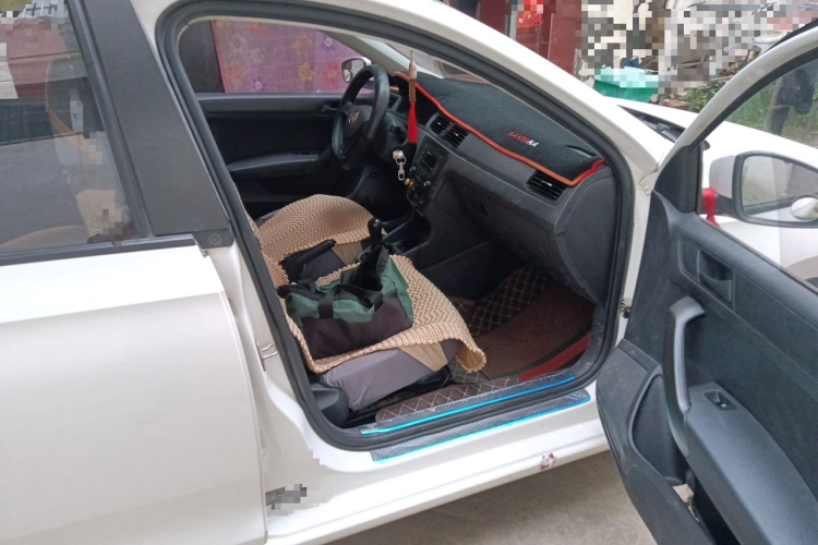 Volkswagen Santana 2019 #21 Volkswagen Santana 2019 car image #21