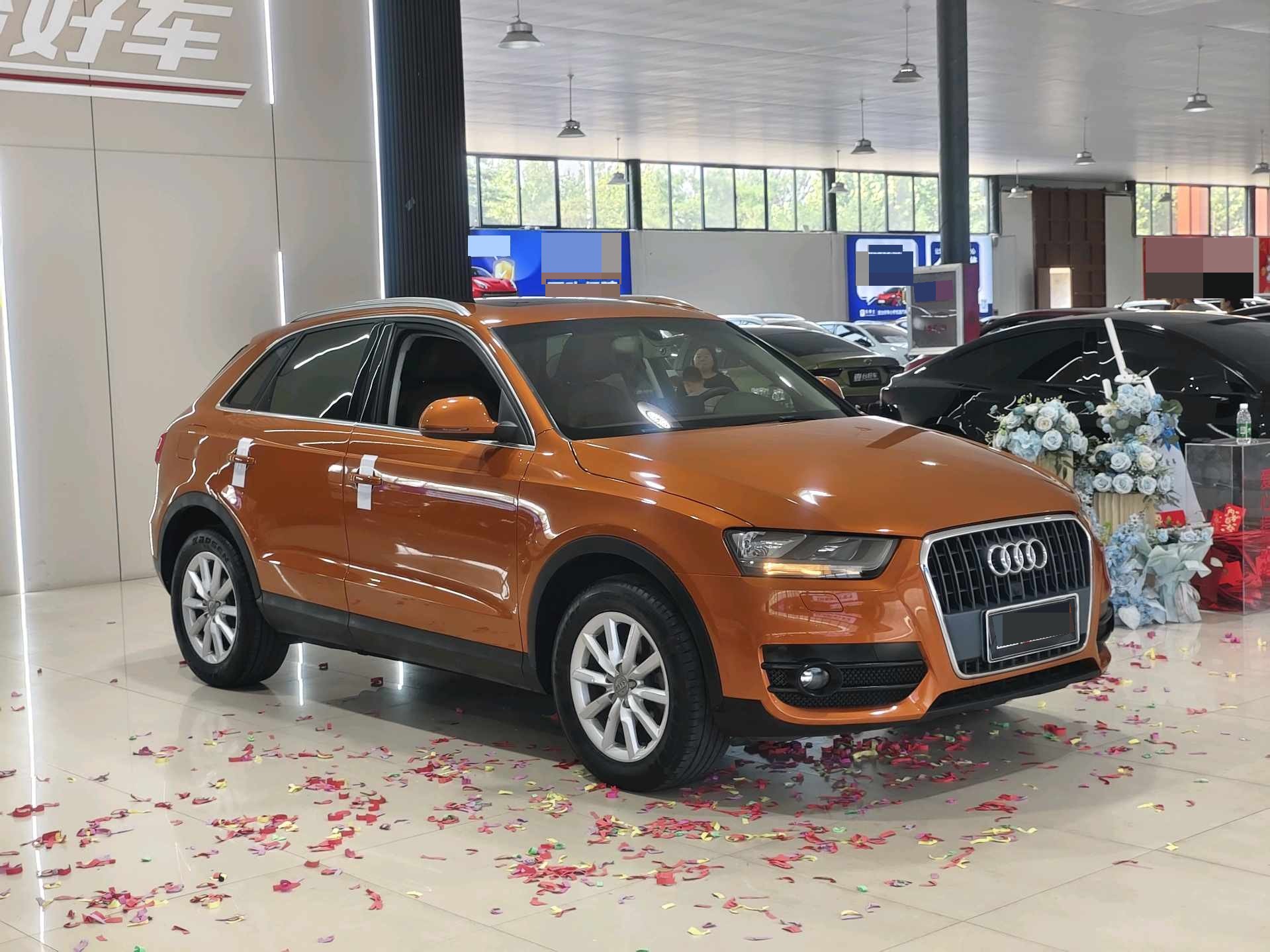 Audi Q3 2016 car image #3