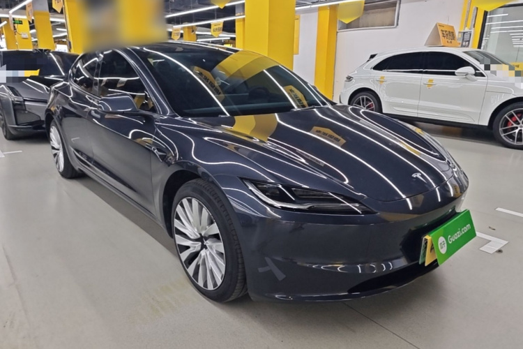 Tesla Model 3 2024 #4 Tesla Model 3 2024 car image #4