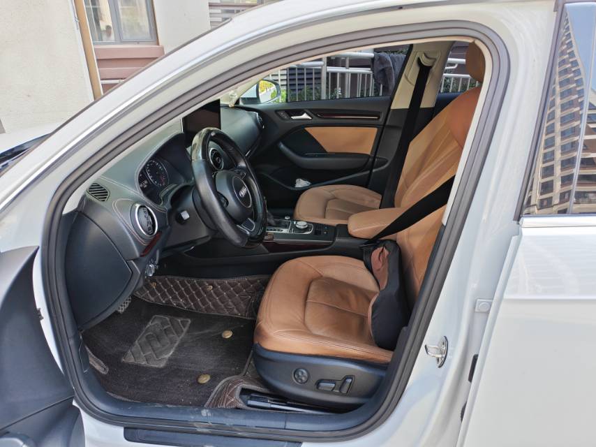 Audi A3 2018 imagen de coche #3
