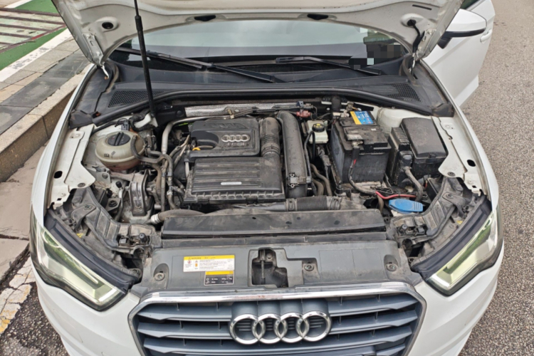 Audi A3 2016 car image #22