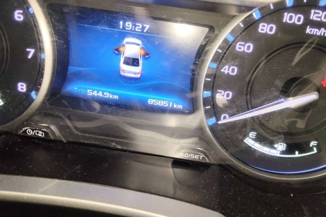 GEELY Emgrand 2017 car image #27